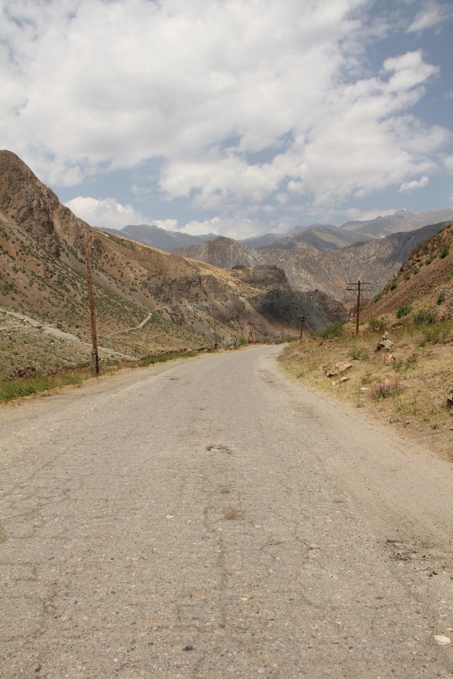 De Kala-I-Khum à Dushanbe